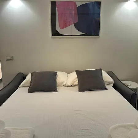 Nomentana White Рим