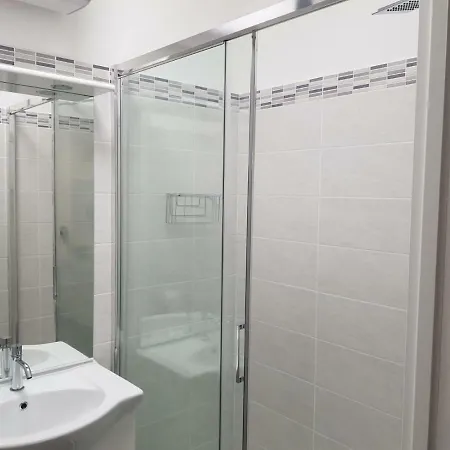 Апартаменты Nomentana White *